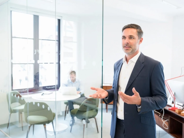 Director’s Obligations When Management Changes in a Standard Business Sponsorship (SBS)