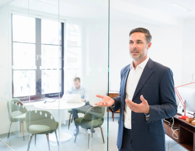 Director’s Obligations When Management Changes in a Standard Business Sponsorship (SBS)
